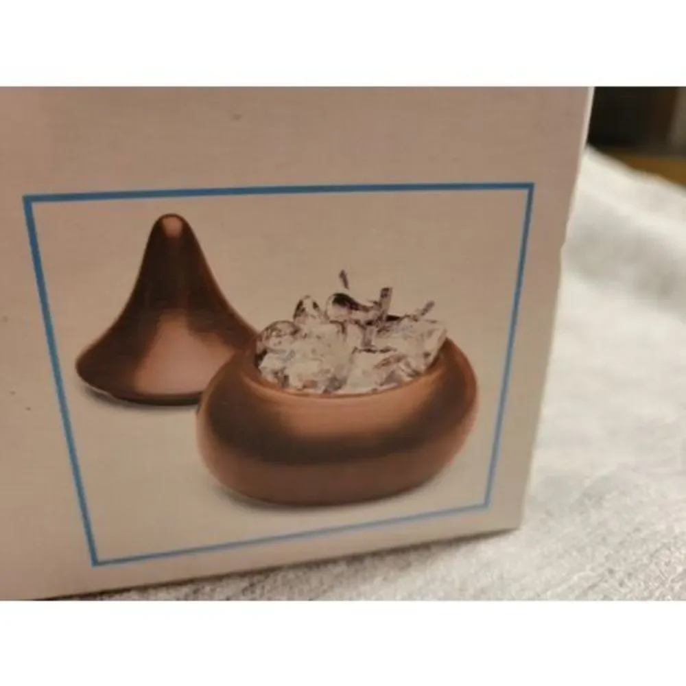 Hershey's Kisses Chocolate Dessert Fondue Set ceramic candy dish‎